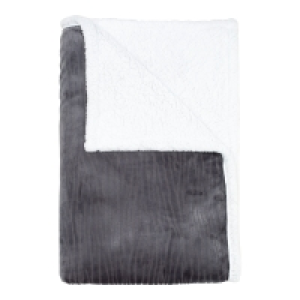Wohndecke mit Zopfmuster, ca. 150x200cm 13.99 €