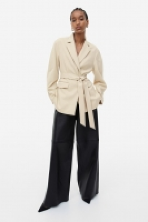 Blazer mit Bindegürtel 44.99 €