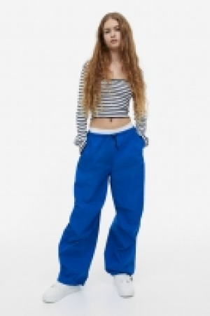 Fallschirmhose 25.99 €