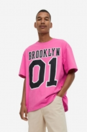T-Shirt mit Print Relaxed Fit 9.99 €