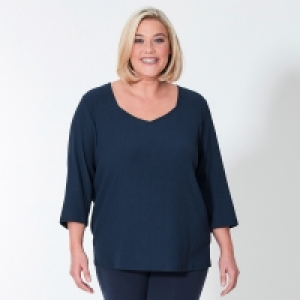 Damen-Shirt mit schöner Struktur, große Größen 12.99 €