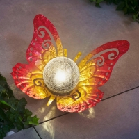 NKD  Solarleuchte Schmetterling aus Glas und Metall, ca. 29x27x12cm