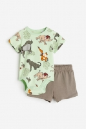 HM  2-teiliges Set mit Body und Shorts