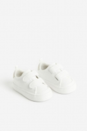 Sneaker 19.99 €