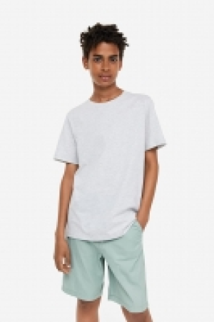 Chinoshorts aus Baumwolle 15.99 €