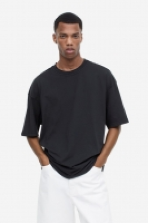 T-Shirt Oversized Fit 12.99 €