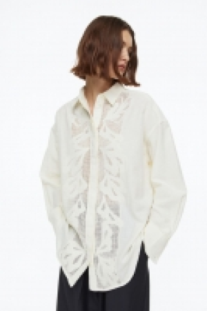Bluse mit Stickereien 31.99 €