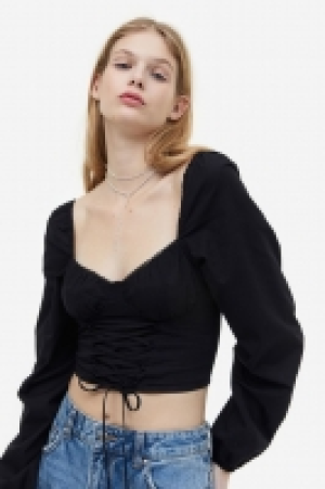 Popelinebluse mit Schnürdetail 15.99 €