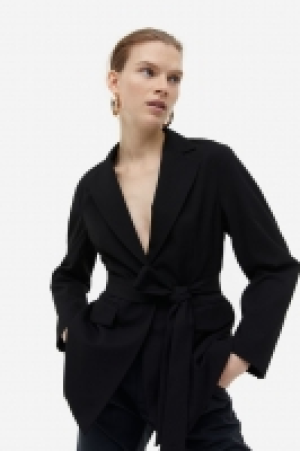 Blazer mit Bindegürtel 29.99 €