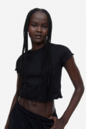 Cropped T-Shirt 3.99 €