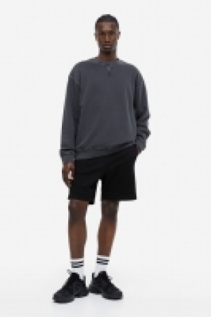 Sweatshorts in Regular Fit 5.99 €