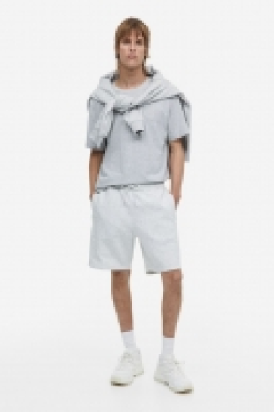 Sweatshorts in Regular Fit 3.99 €