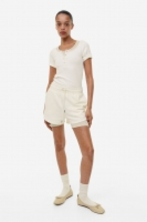 Sweatshorts 2.99 €