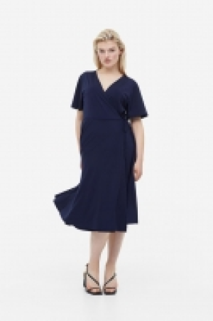 Wickelkleid aus Jersey 12.99 €