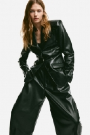 Weite Hose 39.99 €