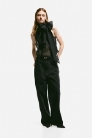 Weite Denimhose 49.99 €