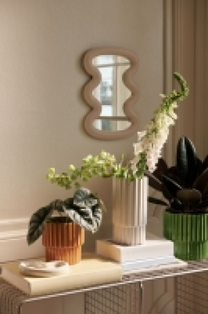 HM  Vase aus Steingut