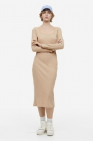 Geripptes Bodycon-Kleid 9.99 €