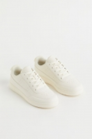 Sneaker 14.99 €