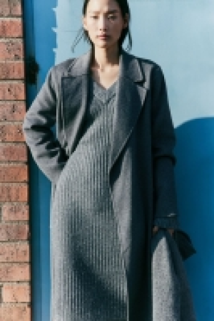 Geripptes Strickkleid 37.99 €