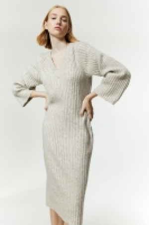 Geripptes Strickkleid 31.99 €