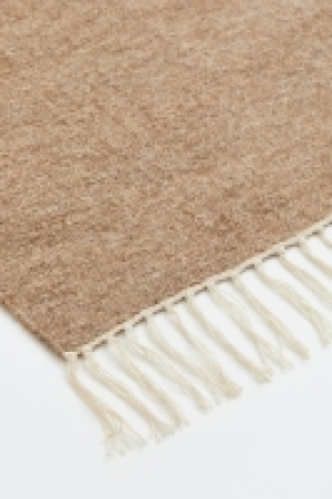 HM  Flachgewebeteppich aus Wolle