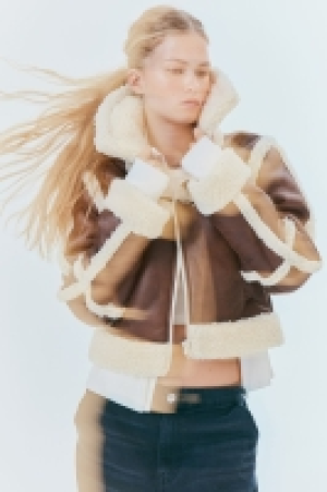 Jacke mit Teddyfutter 23.99 €