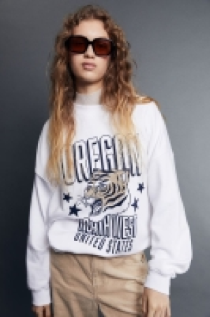 Oversized Sweatshirt mit Motiv 25.99 €