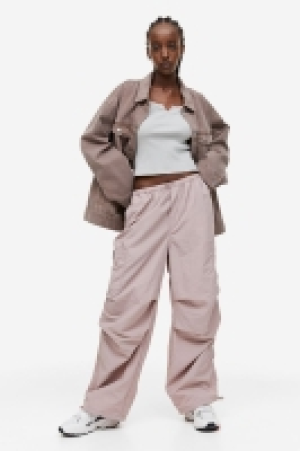 Fallschirmhose 16.99 €
