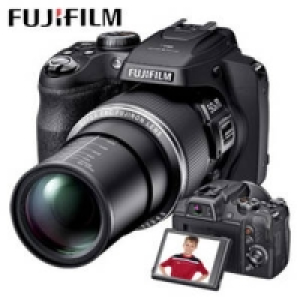 Digitalkamera Finepix SL1000 239.99&nbsp;&euro;