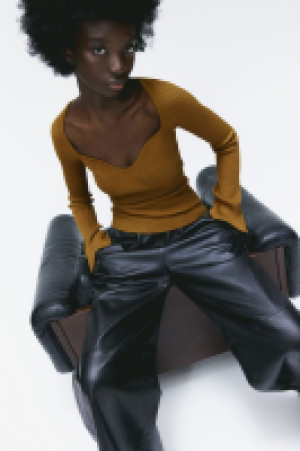 HM  Gerippter Pullover