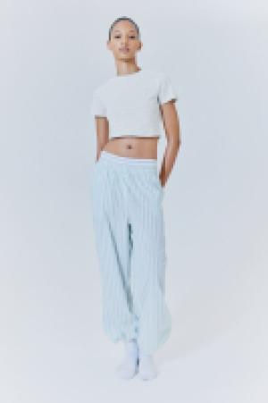 Cropped T-Shirt 4.99 €