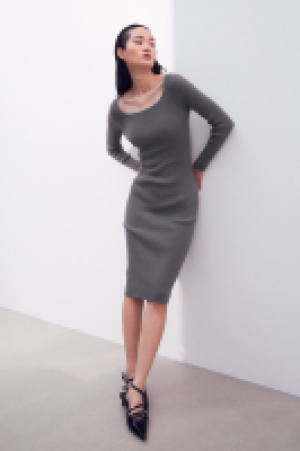 Bodycon-Kleid in Rippstrick 30.99 €