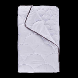 Aldi Nord Novitesse NOVITESSE 4-Jahreszeiten-Steppbett, B x L: ca. 155 x 220 cm