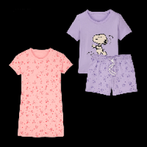 Pyjama / Nachthemd