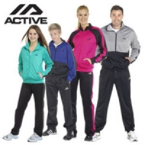 Trainingsanzug 10.50&nbsp;&euro;