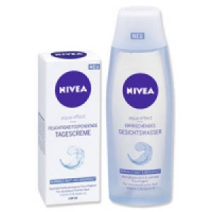 Nivea Feuchtigkeitsspendende Tagescreme, Gesichtswasser oder Reinigung