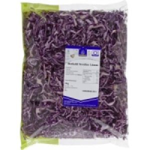 Rotkohl in Streifen