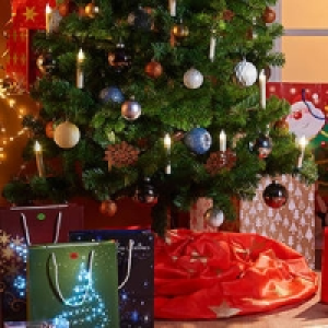 Weihnachtsbaum-Decke