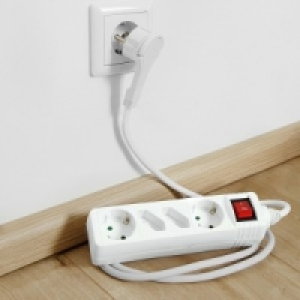 4-fach Steckdosenleiste 3.99 €