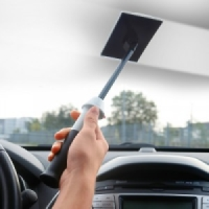 Auto-Innenscheibenreiniger 4.99 €