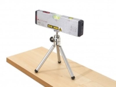 POWERFIX® Laser-Wasserwaage 8.99 €