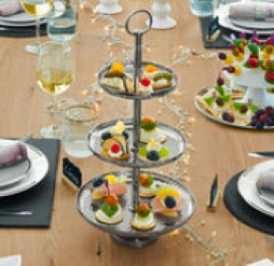 Etagere mit 3 gehämmerten Ebenen, ca. 25x25x48cm 15.99 €