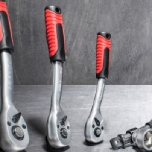 Umschaltknarren 2er-Set 9.99 €