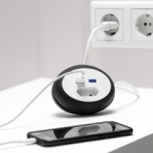 USB-Reise-Adapter 6.99 €