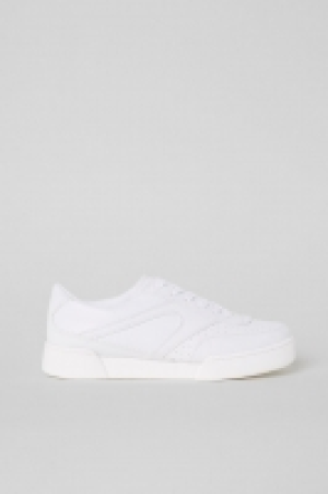  Sneaker 17.99 €