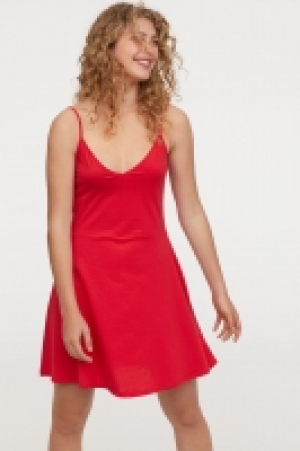 Kurzes Jerseykleid 5.99 €