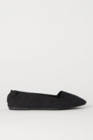  Ballerinas mit Stickerei 7.99 €