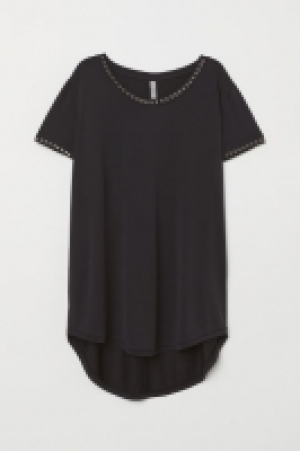  T-Shirt mit Nieten 12.99 €