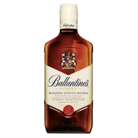 Real  Ballantines Finest Scotch Whisky 40 % Vol., jede 0,7-l-Flasche